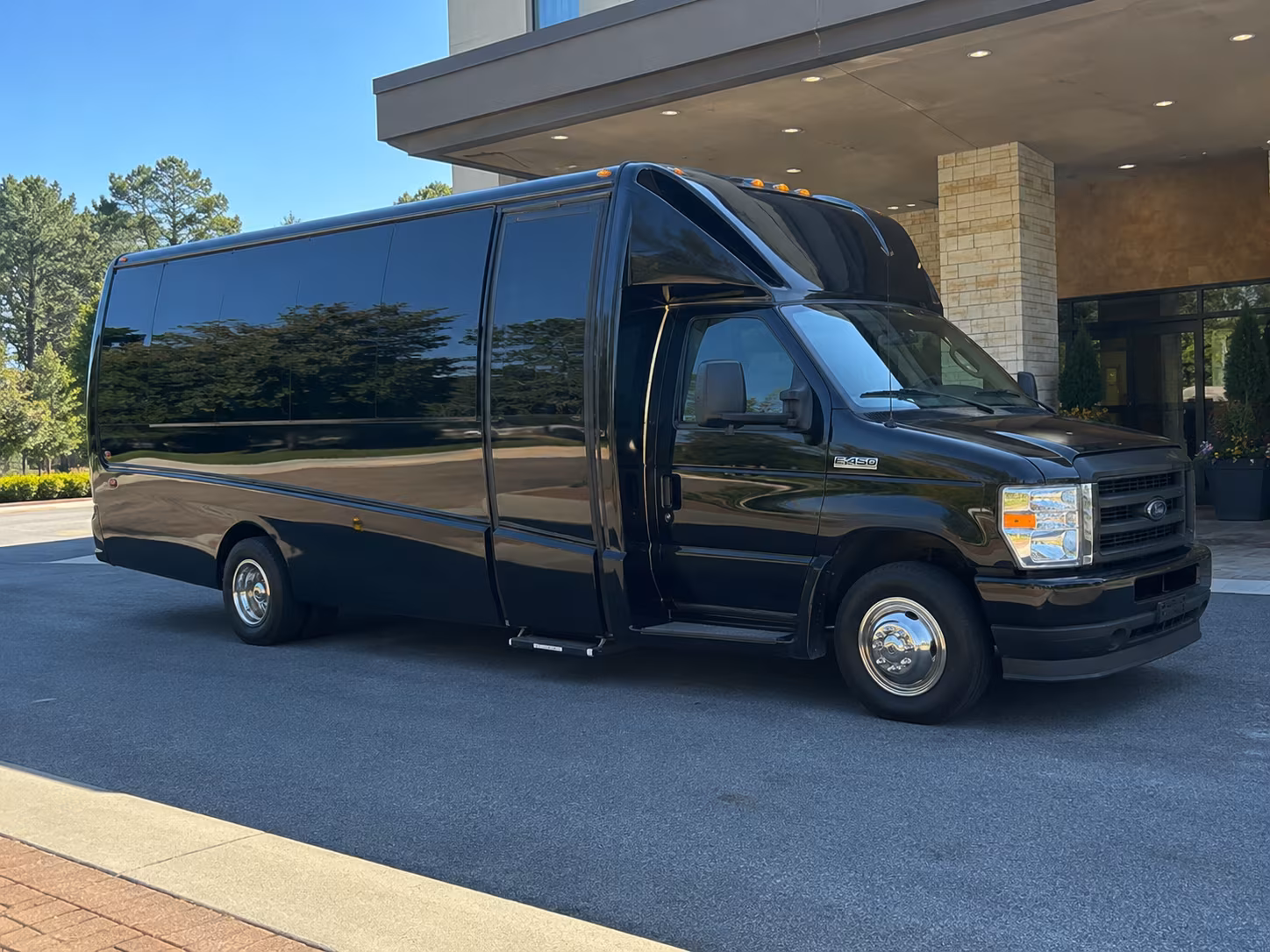 stamford wine tour transportation